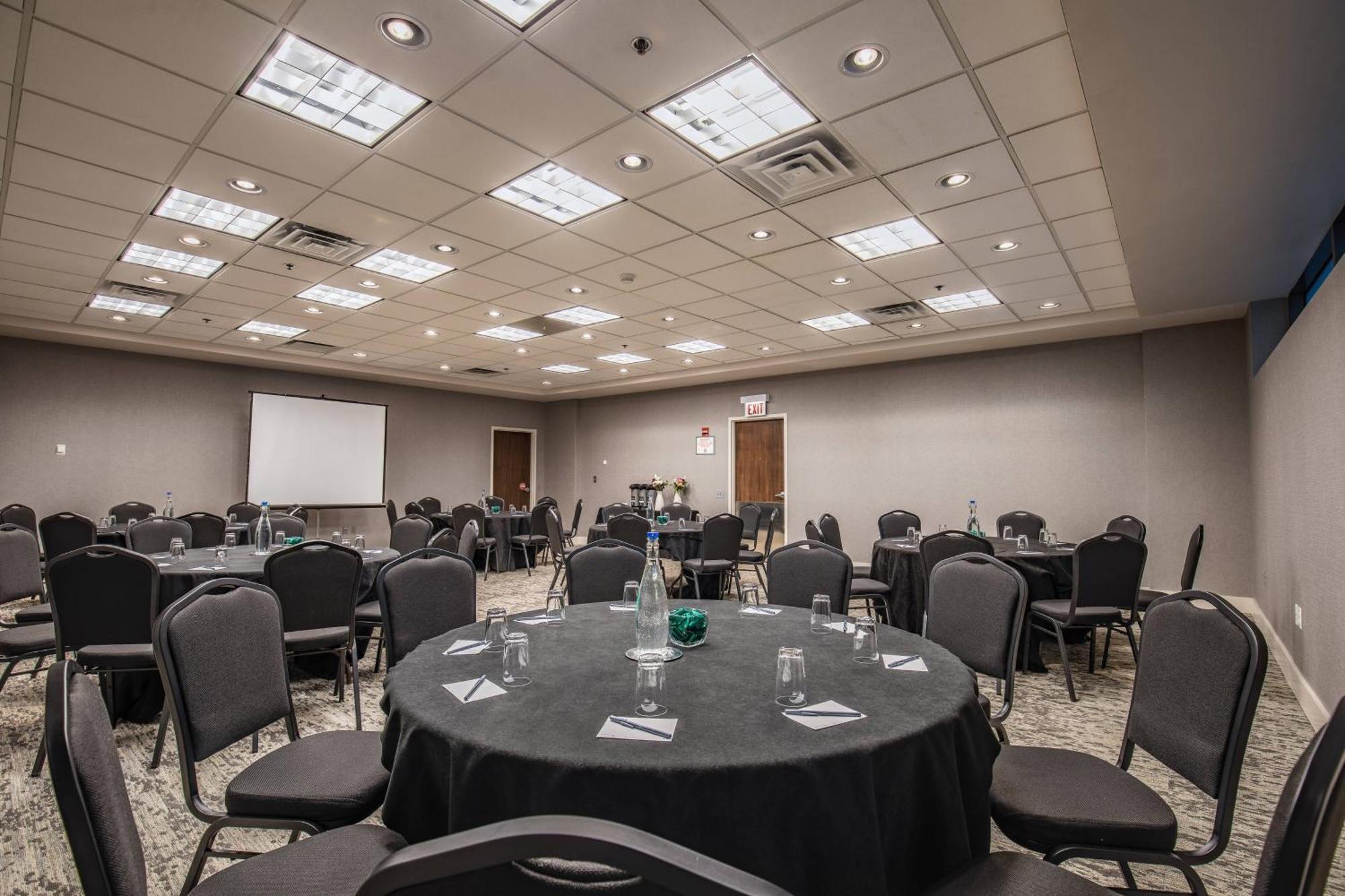 Residence Inn By Marriott Chicago Downtown/River North Εξωτερικό φωτογραφία